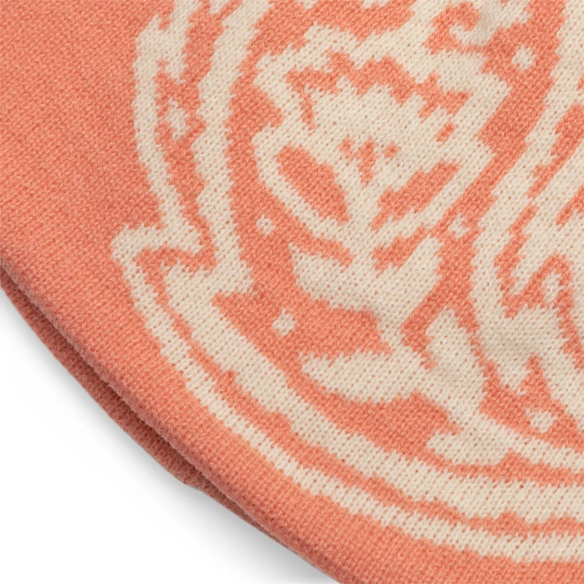 BIG PAISLEY BEANIE PINK | Bodega