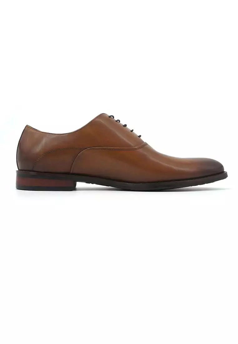 Hanson Bootmaker Hanson Bootmaker Lace-up Oxford - Brown