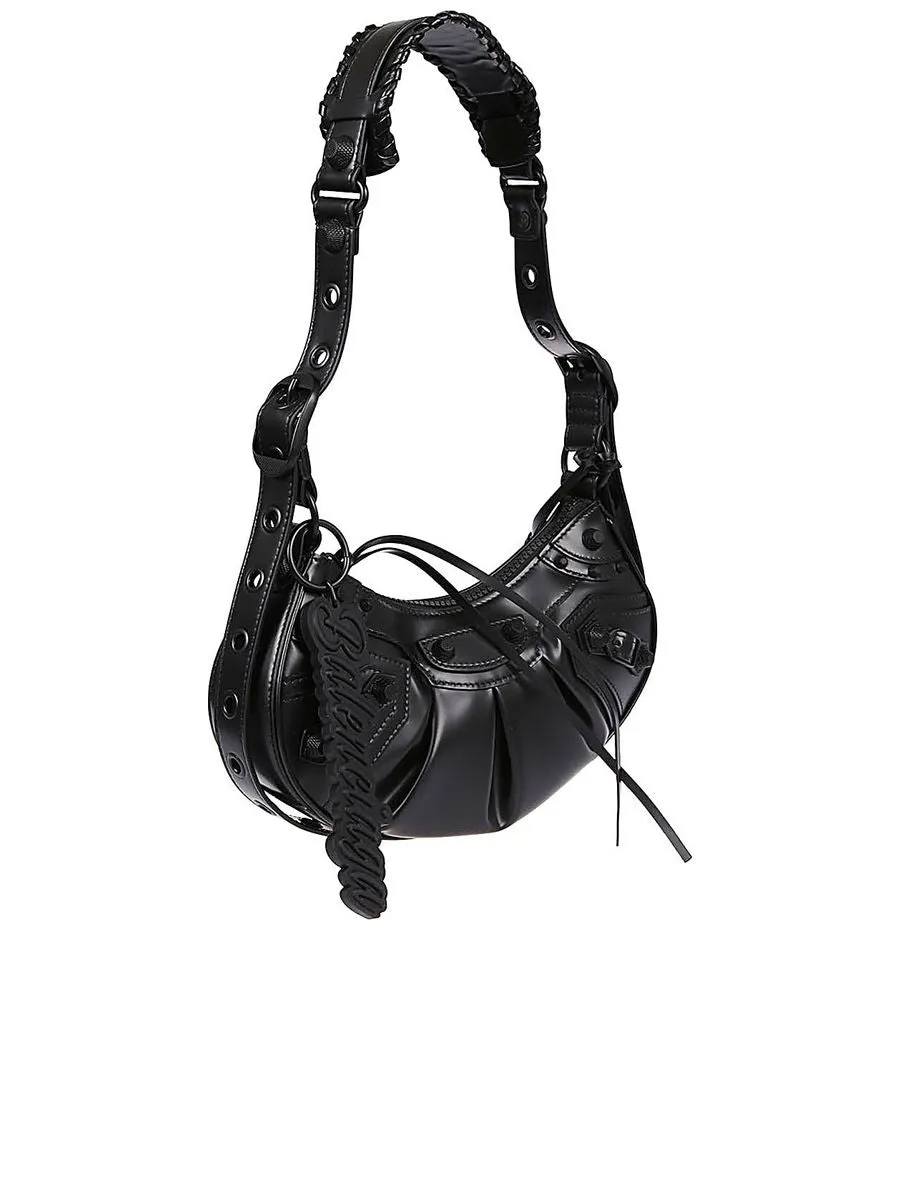 Shoulder Bag With Hinged Closure